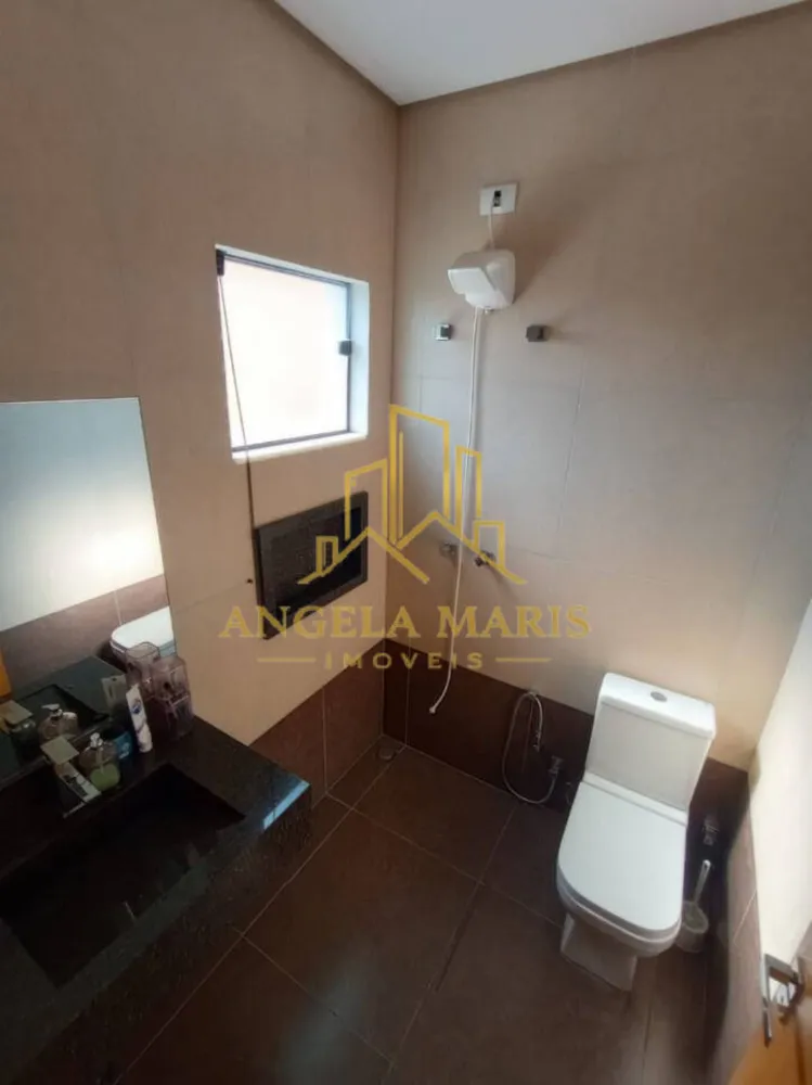 Casa, 3 quartos, 215 m² - Foto 4