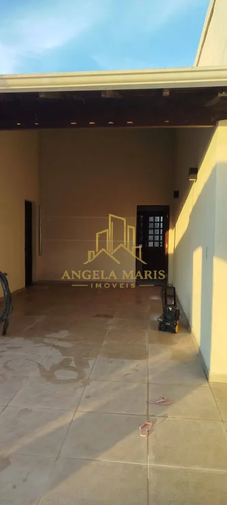 Casa, 4 quartos, 191 m² - Foto 2