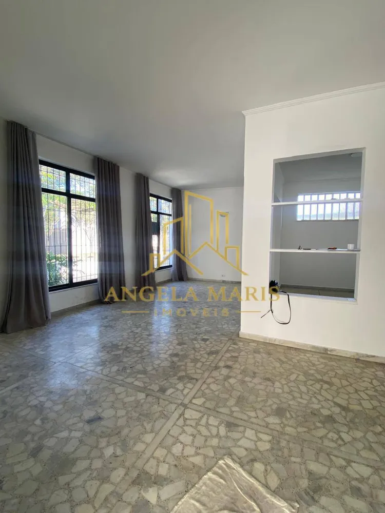 Casa, 3 quartos, 210 m² - Foto 2