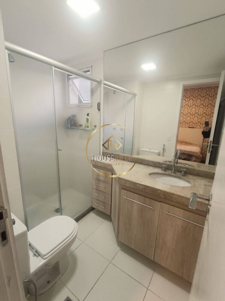Apartamento à venda com 3 quartos, 90m² - Foto 2