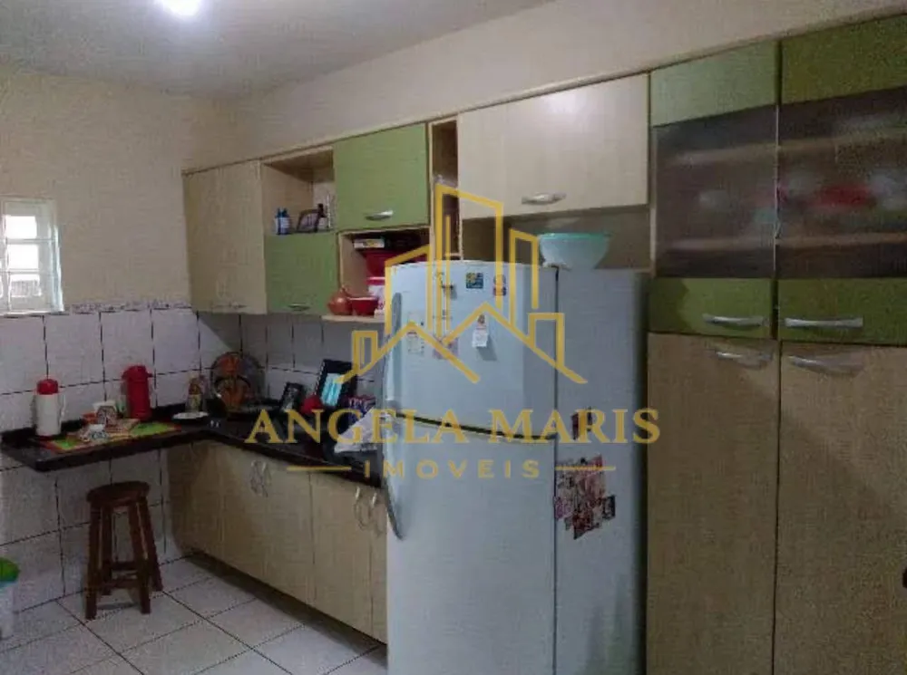 Casa, 5 quartos, 190 m² - Foto 3