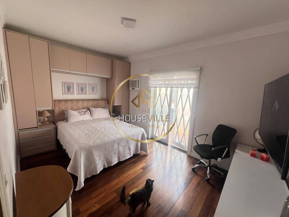 Casa à venda com 4 quartos, 296m² - Foto 7