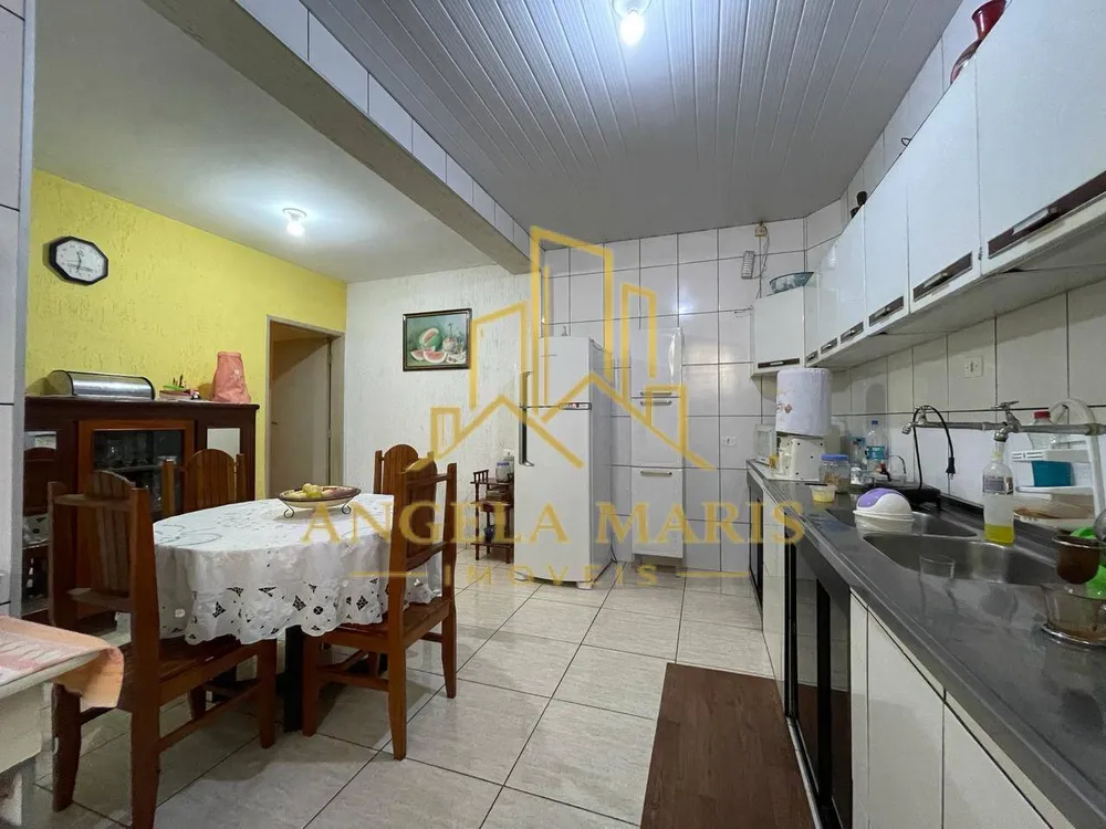 Casa, 4 quartos, 122 m² - Foto 1
