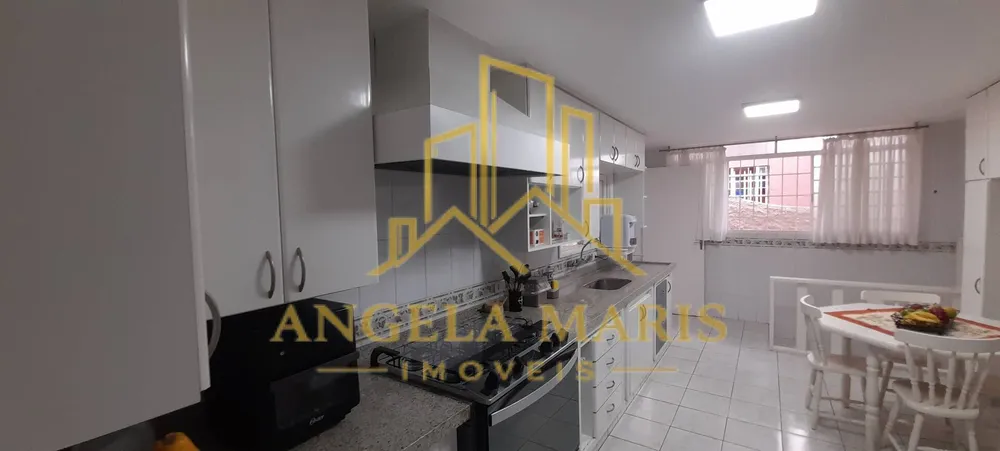 Casa, 4 quartos, 291 m² - Foto 1