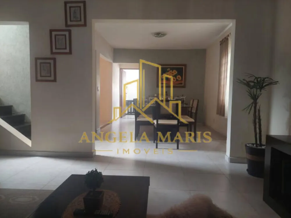 Casa, 4 quartos, 385 m² - Foto 1