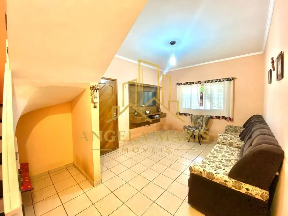 Casa, 3 quartos, 113 m² - Foto 1