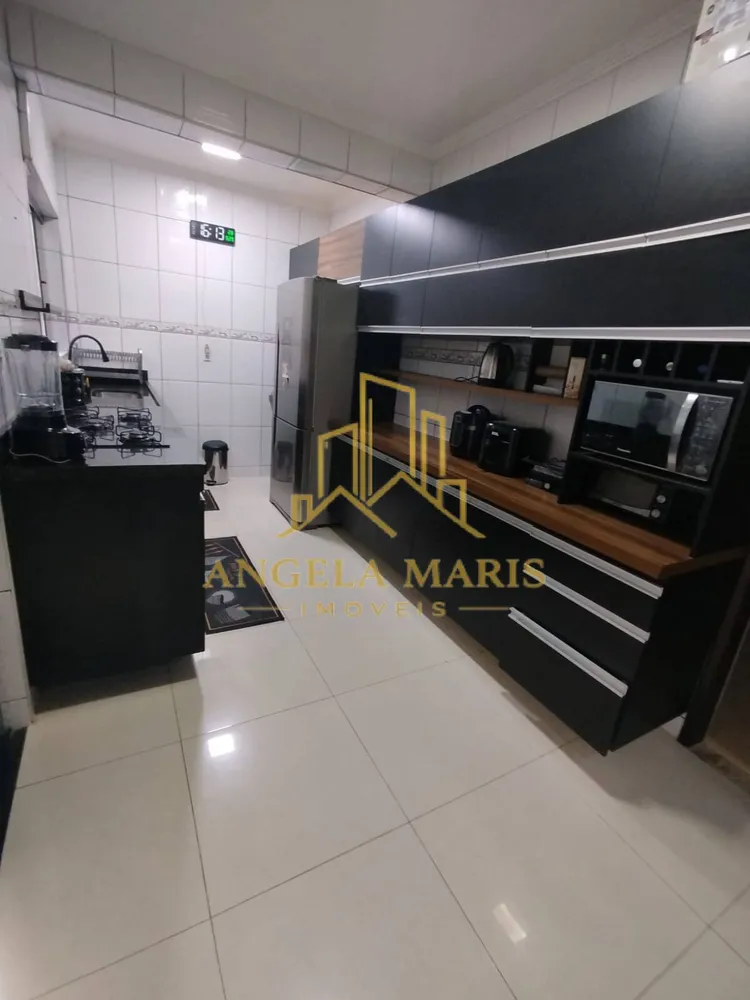 Casa, 3 quartos, 148 m² - Foto 3