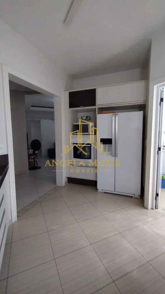 Casa, 3 quartos, 180 m² - Foto 4