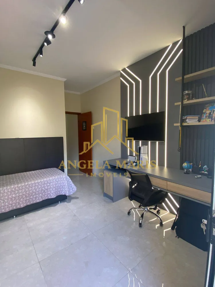 Casa, 3 quartos, 165 m² - Foto 4