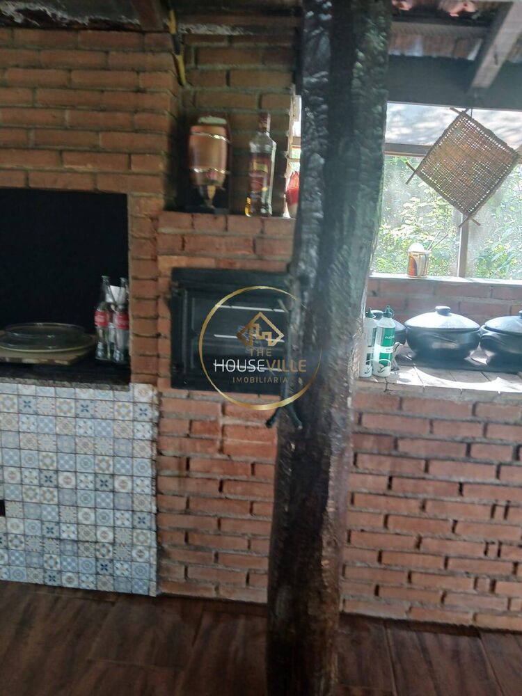 Chácara à venda com 4 quartos, 160m² - Foto 4
