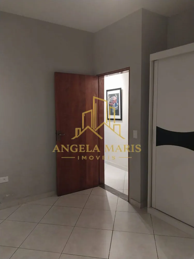 Casa, 5 quartos, 215 m² - Foto 8