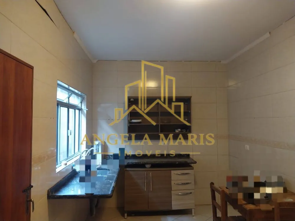 Casa, 5 quartos, 215 m² - Foto 3