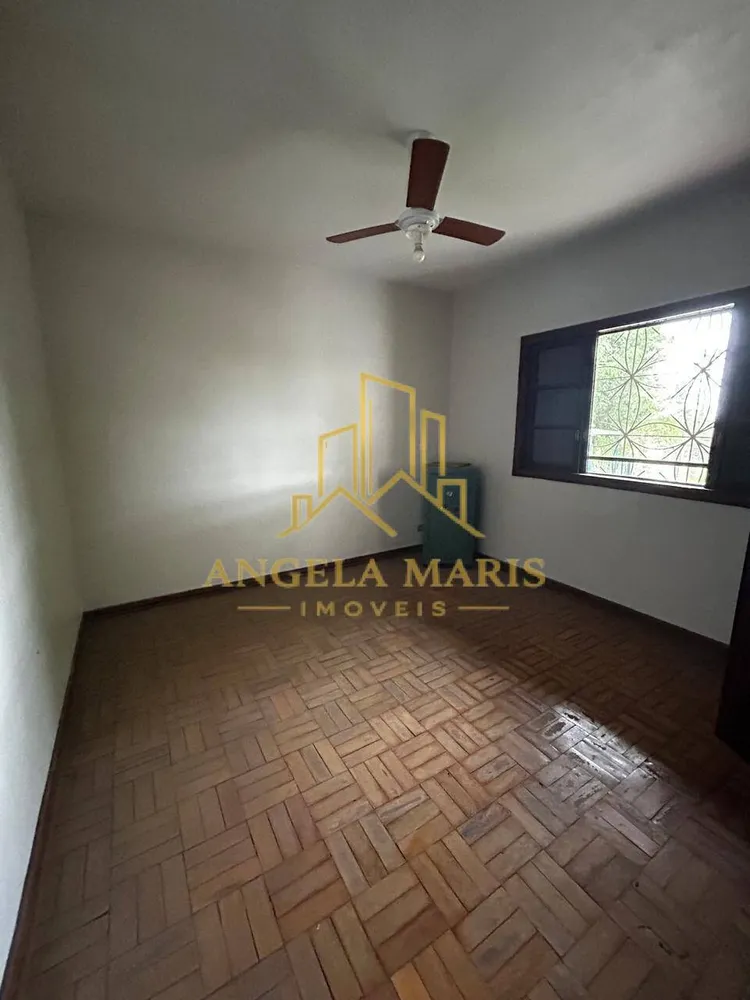 Casa, 3 quartos, 985 m² - Foto 3