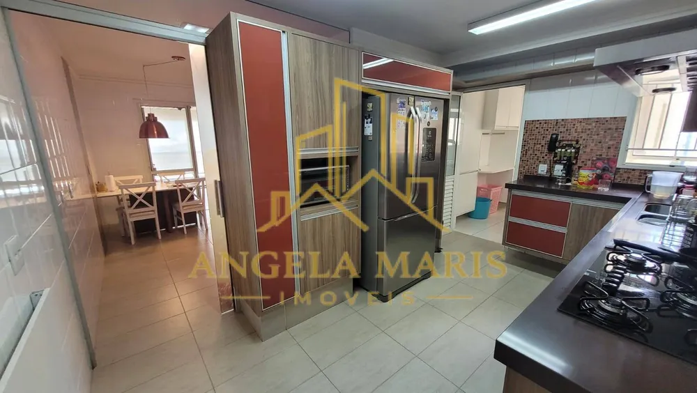 Apartamento, 3 quartos, 196 m² - Foto 1