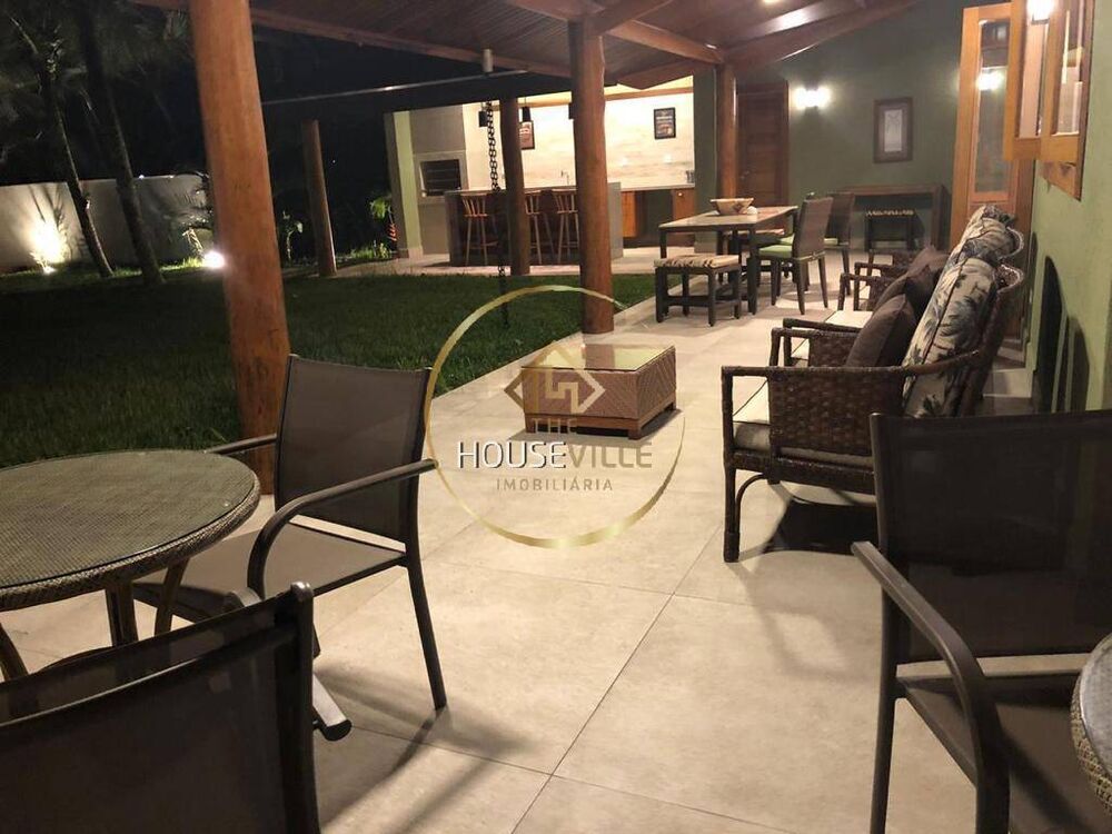 Casa, 3 quartos, 280 m² - Foto 2