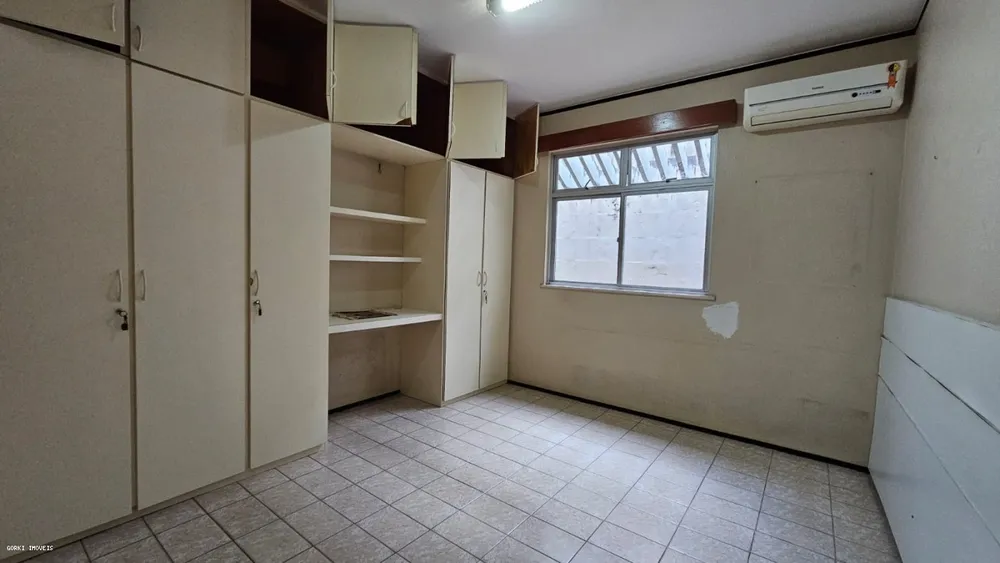 Casa, 3 quartos, 263 m² - Foto 8