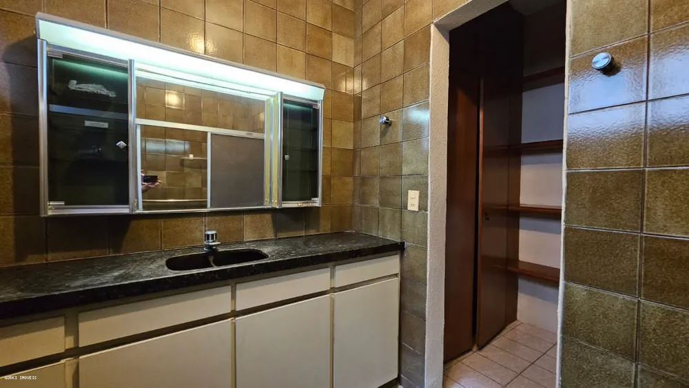 Casa, 3 quartos, 263 m² - Foto 9