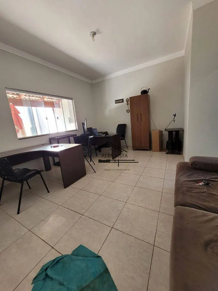 Casa, 3 quartos, 260 m² - Foto 6