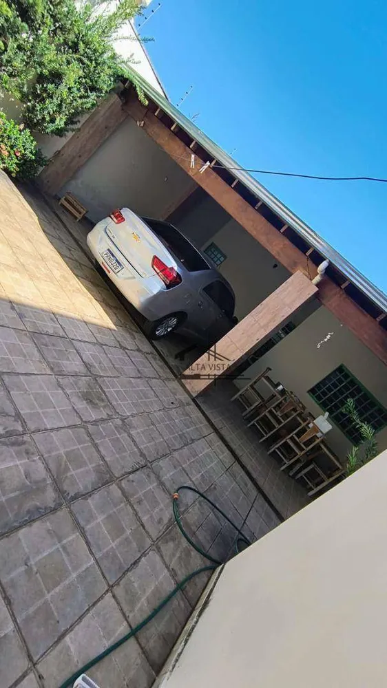 Casa, 3 quartos, 176 m² - Foto 1