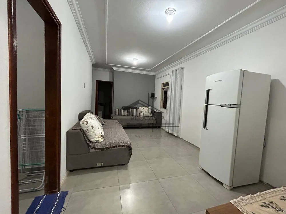 Casa, 3 quartos, 196 m² - Foto 4