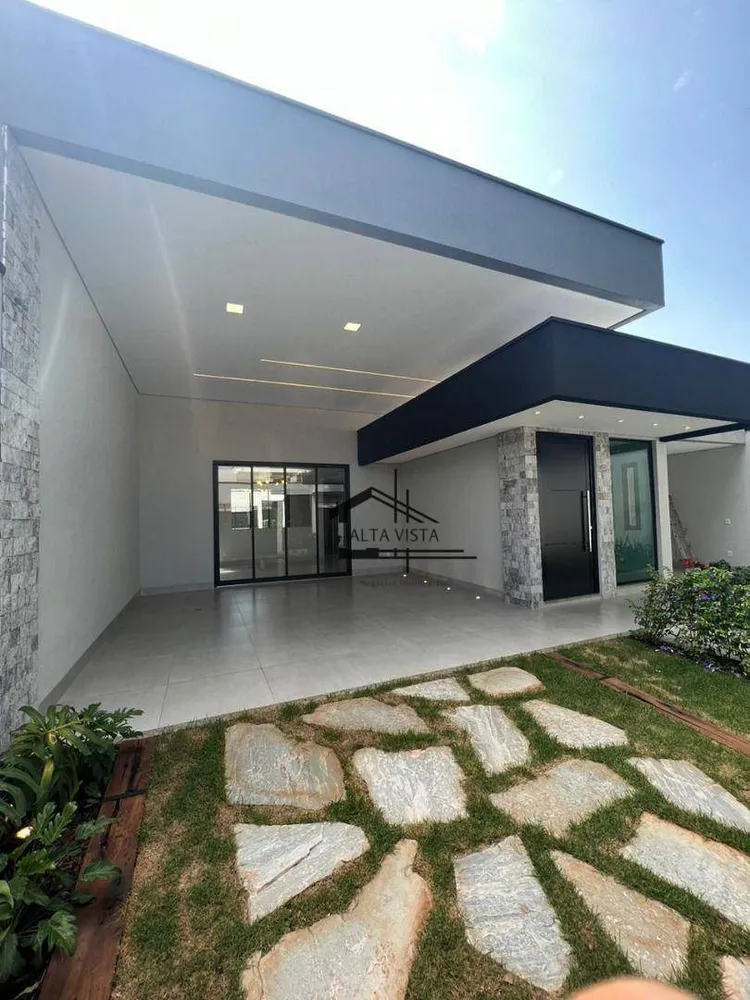 Casa, 4 quartos, 290 m² - Foto 1