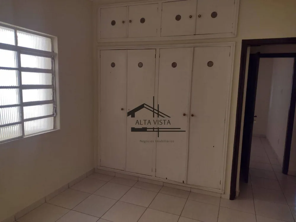 Casa, 4 quartos, 370 m² - Foto 6