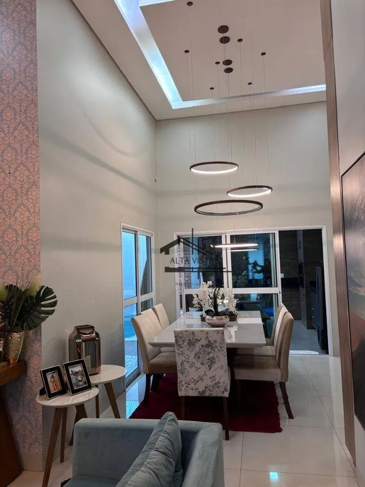 Casa, 3 quartos, 189 m² - Foto 3