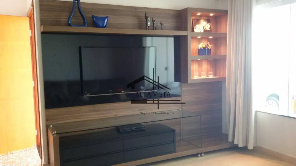 Casa, 3 quartos, 190 m² - Foto 2