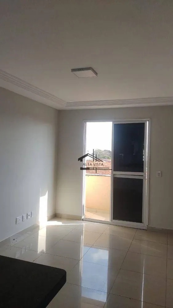 Apartamento, 3 quartos, 77 m² - Foto 2