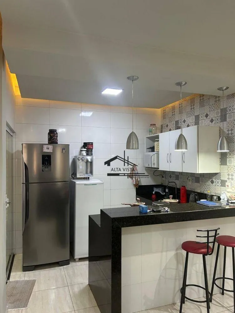 Casa, 2 quartos, 140 m² - Foto 1