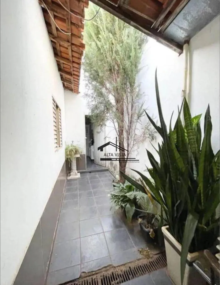 Casa, 5 quartos, 250 m² - Foto 8