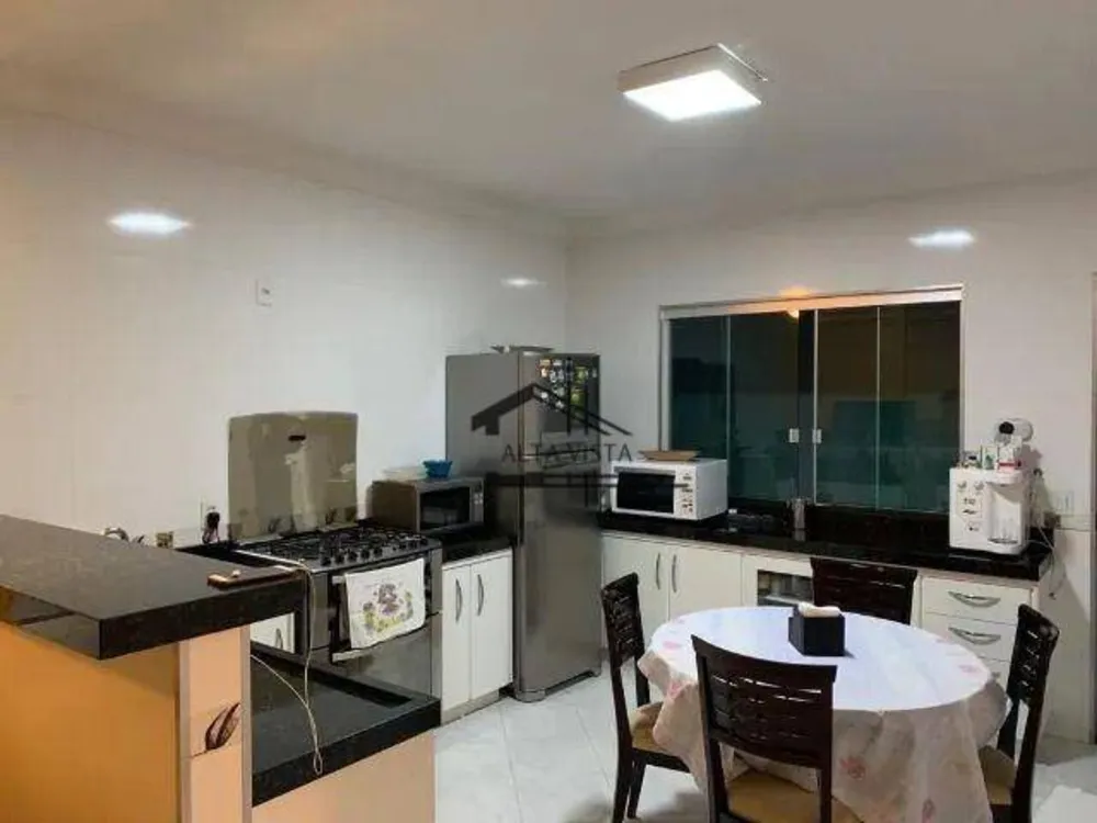 Casa, 4 quartos, 190 m² - Foto 6
