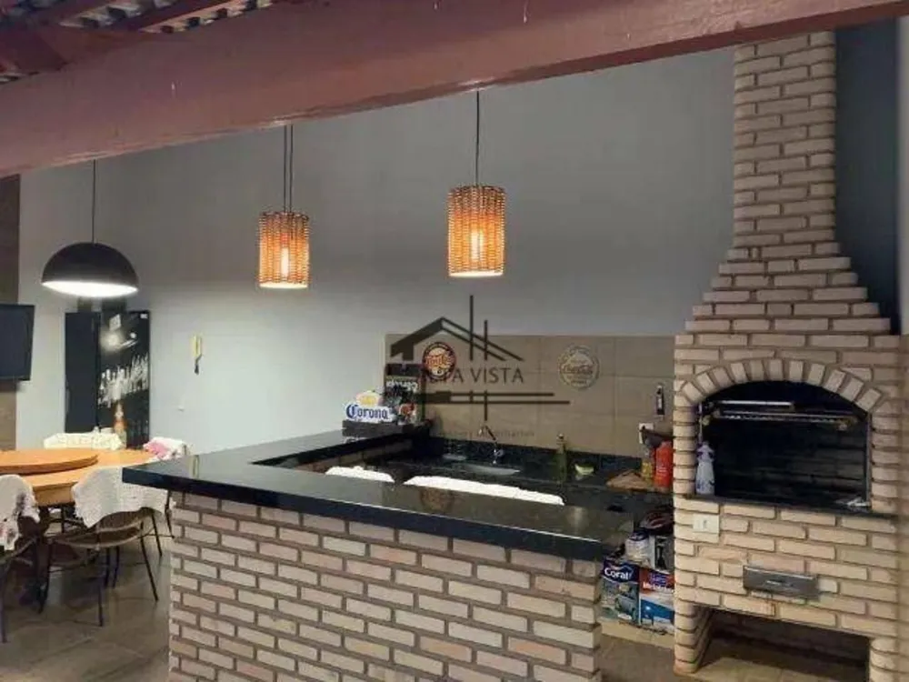 Casa, 4 quartos, 190 m² - Foto 1