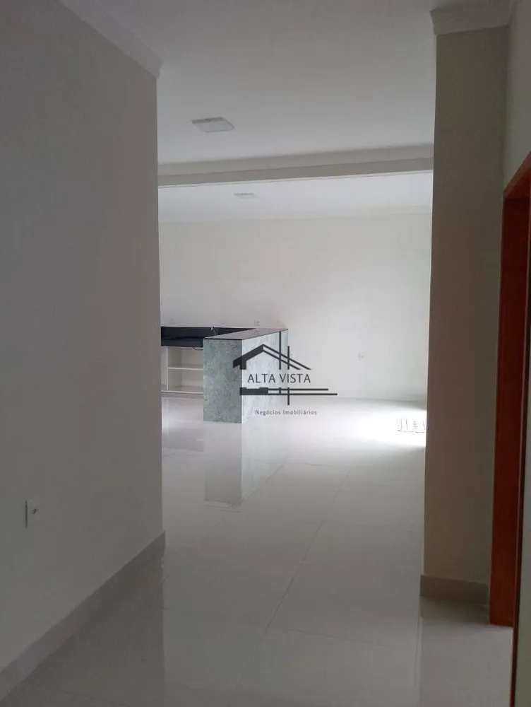 Casa, 3 quartos, 145 m² - Foto 2