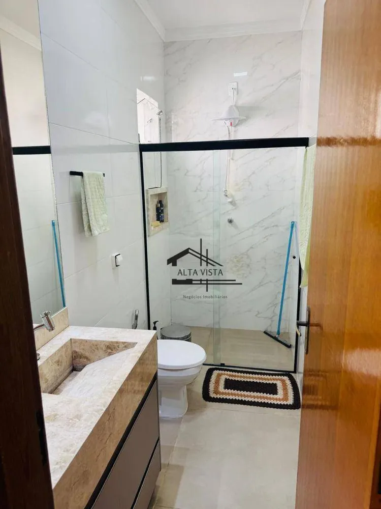 Casa, 3 quartos, 235 m² - Foto 14