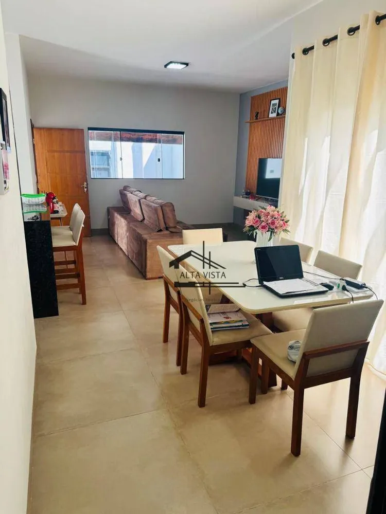 Casa, 3 quartos, 235 m² - Foto 8