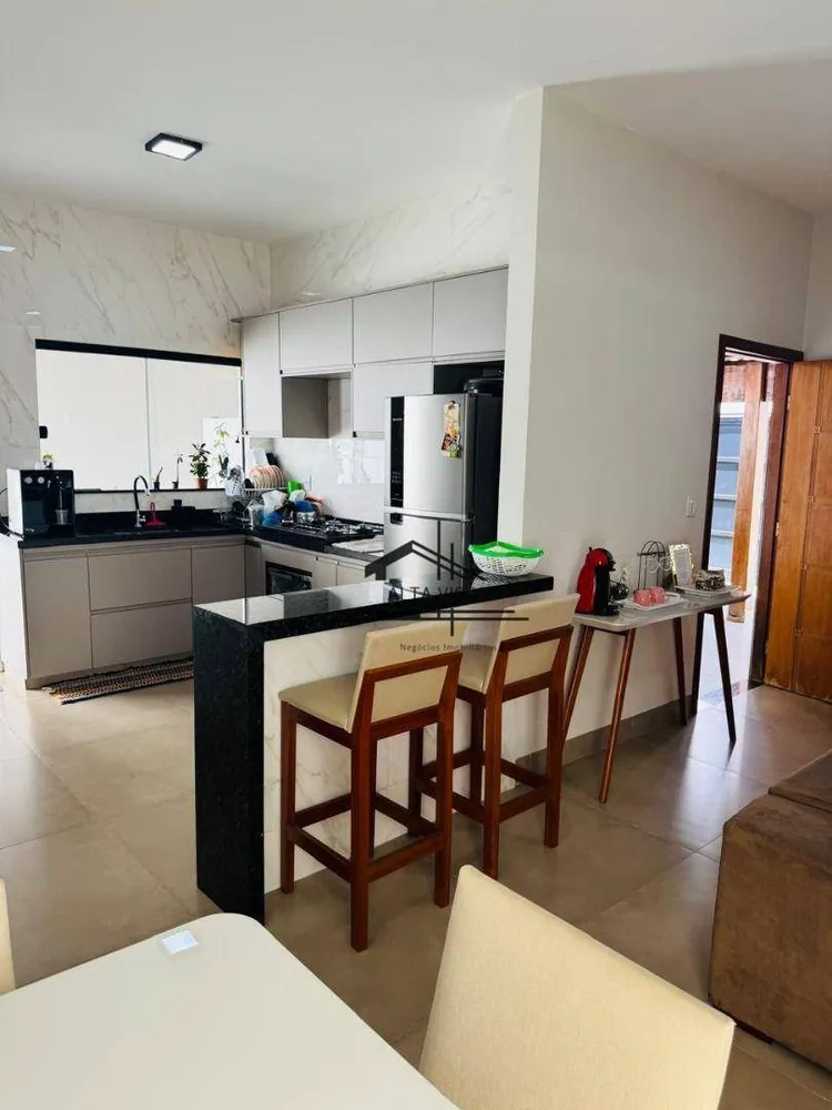 Casa, 3 quartos, 235 m² - Foto 5