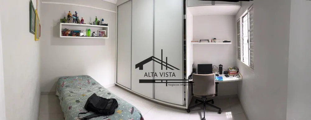 Casa, 3 quartos, 212 m² - Foto 3