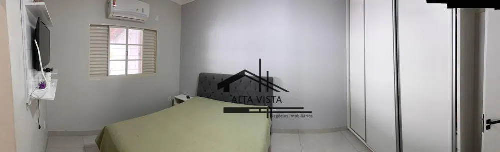 Casa, 3 quartos, 212 m² - Foto 4