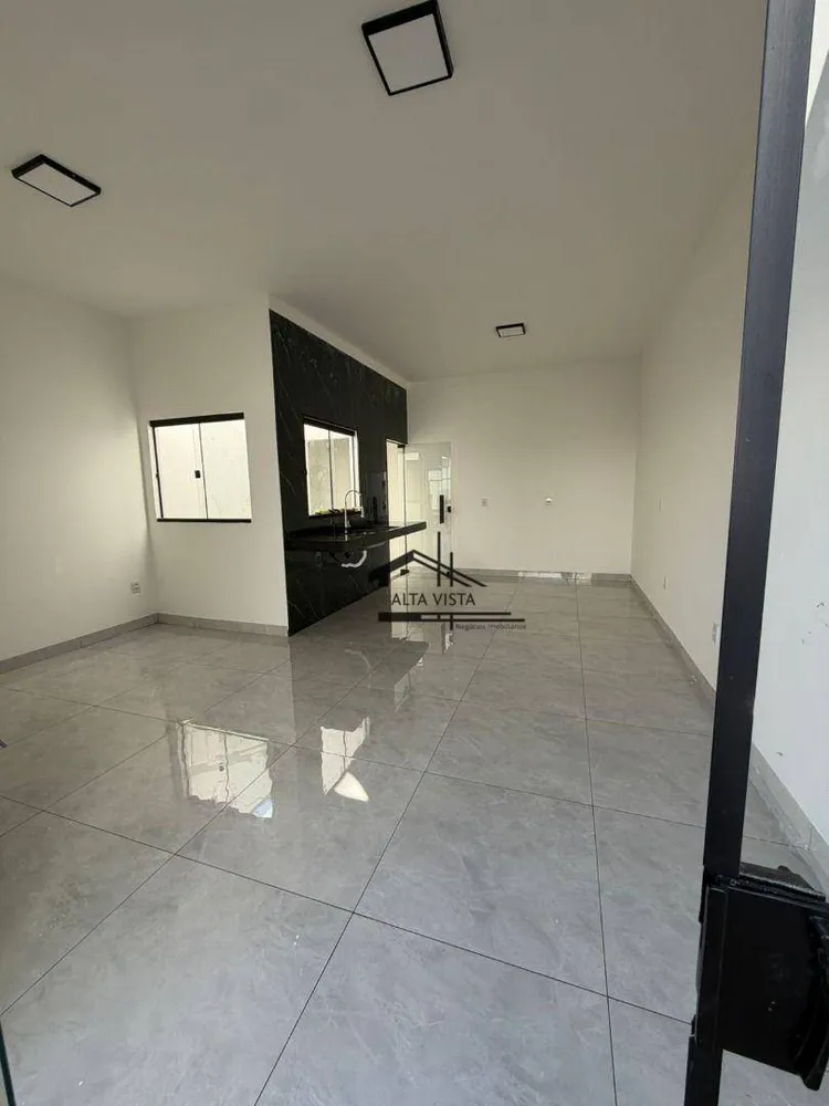 Casa, 3 quartos, 74 m² - Foto 1