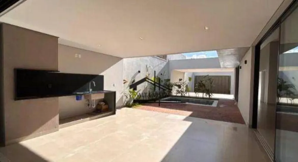 Casa, 3 quartos, 221 m² - Foto 2