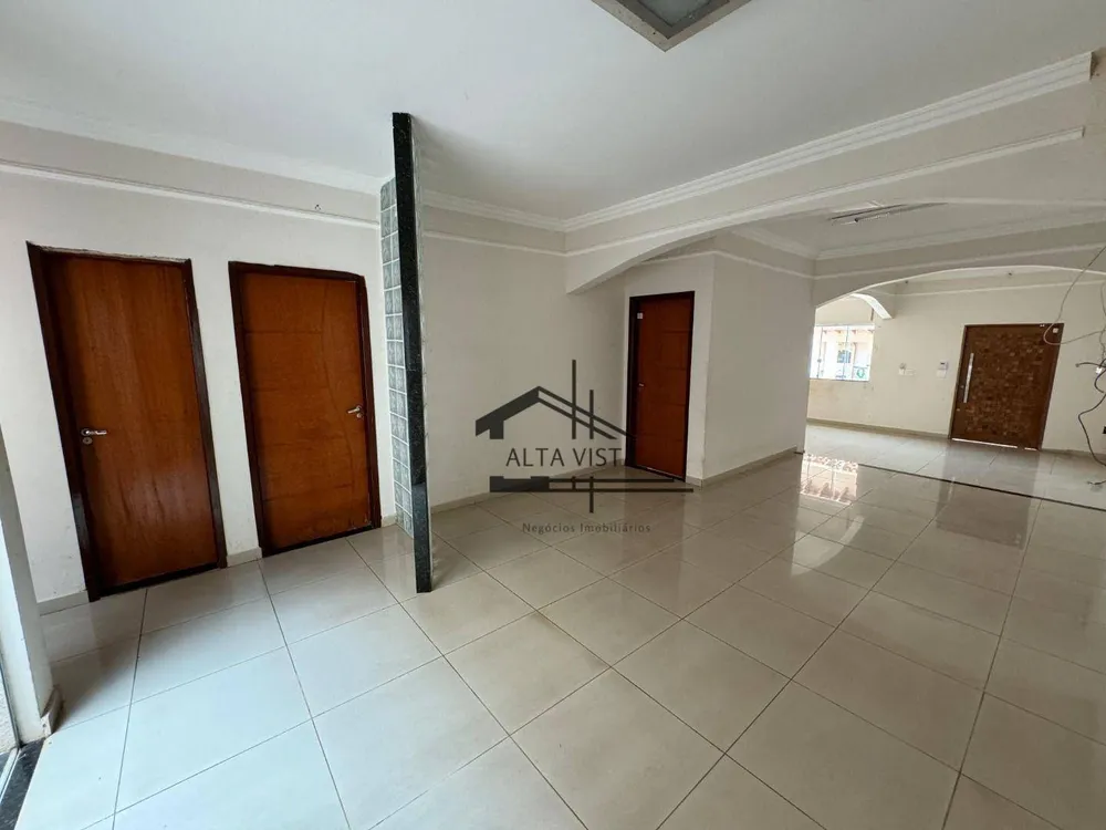 Casa, 3 quartos, 280 m² - Foto 1