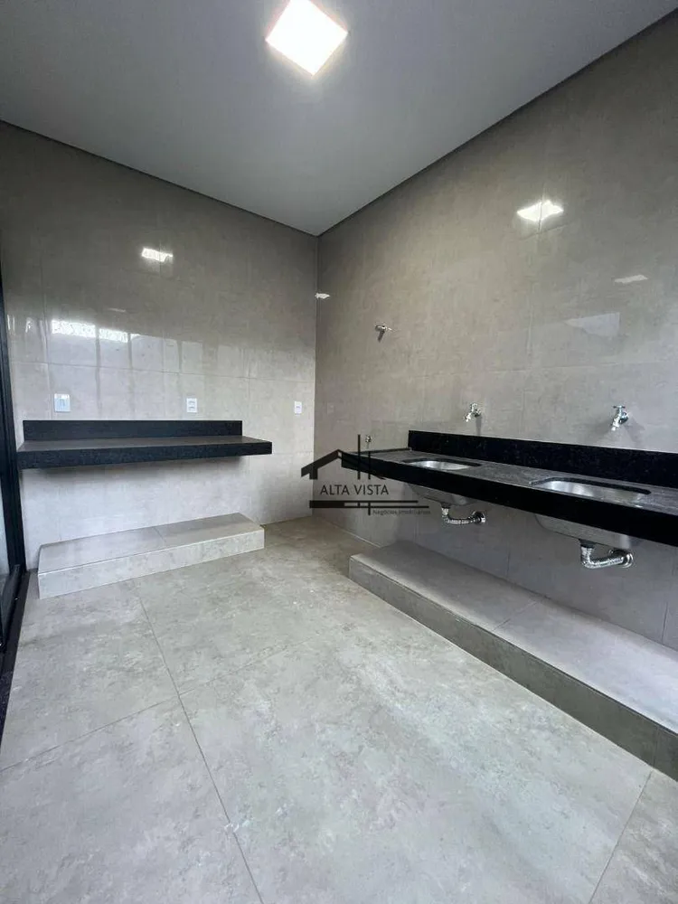 Sobrado, 3 quartos, 245 m² - Foto 4