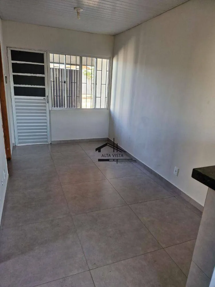 Casa, 2 quartos, 56 m² - Foto 3