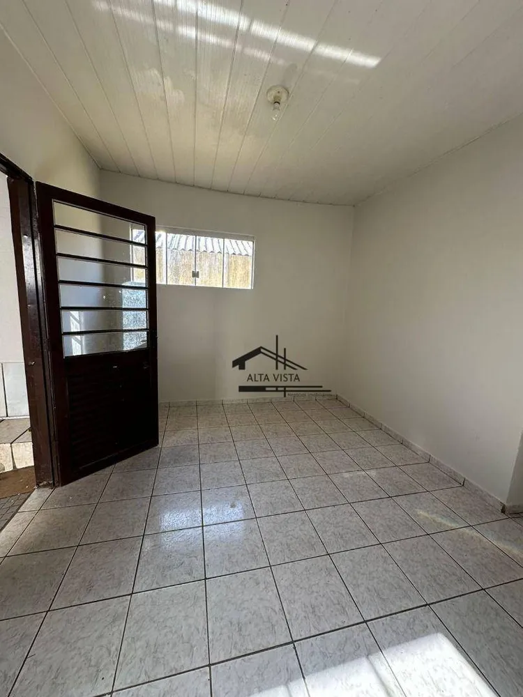 Casa, 4 quartos, 210 m² - Foto 1
