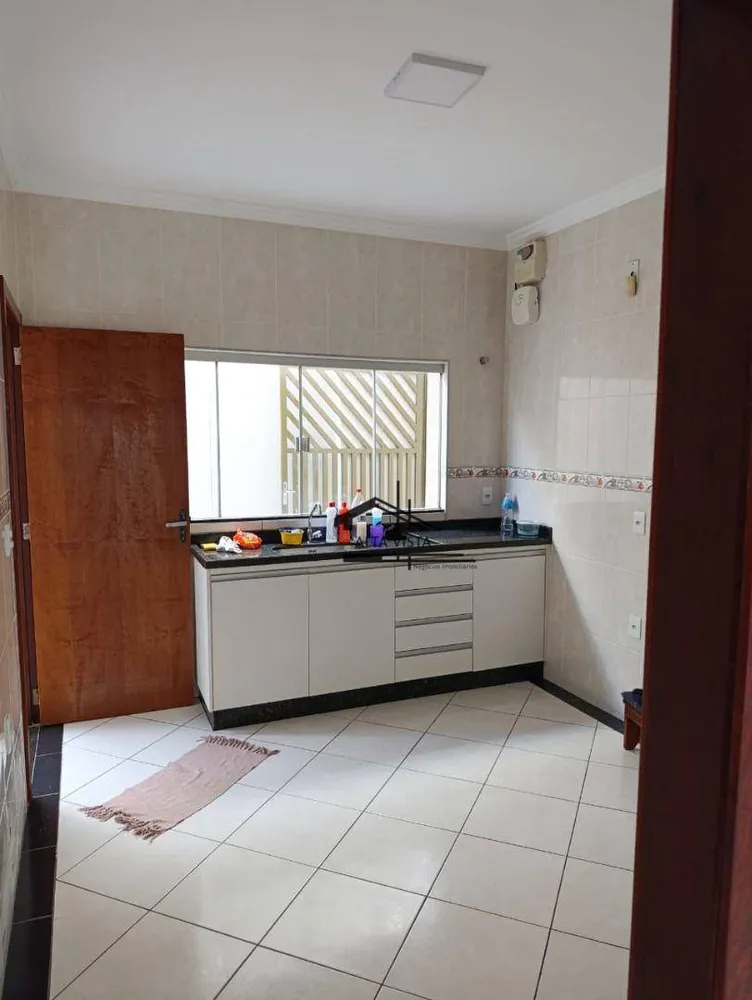 Casa, 3 quartos, 134 m² - Foto 4