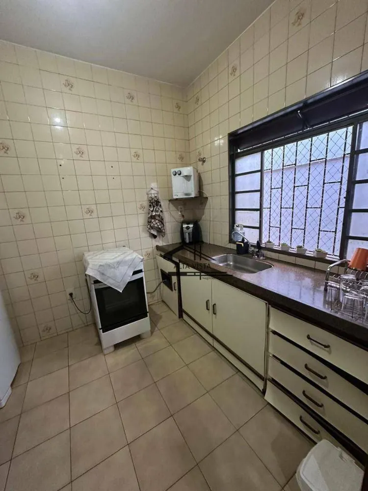 Casa, 3 quartos, 176 m² - Foto 1