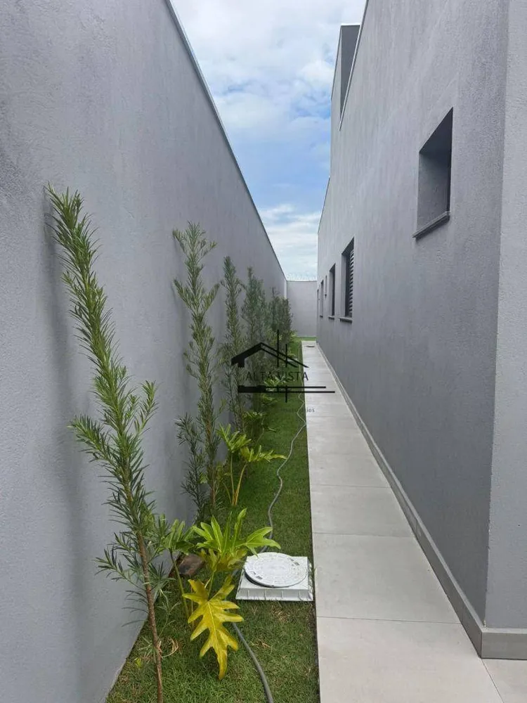 Casa, 3 quartos, 171 m² - Foto 1
