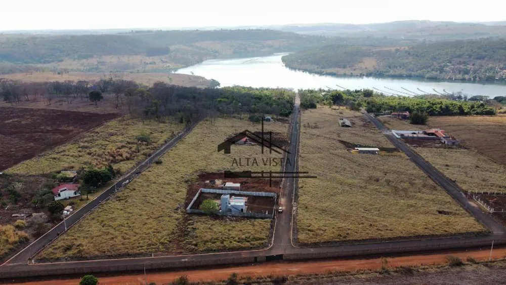 Loteamento e Condomínio, 1000 m² - Foto 1