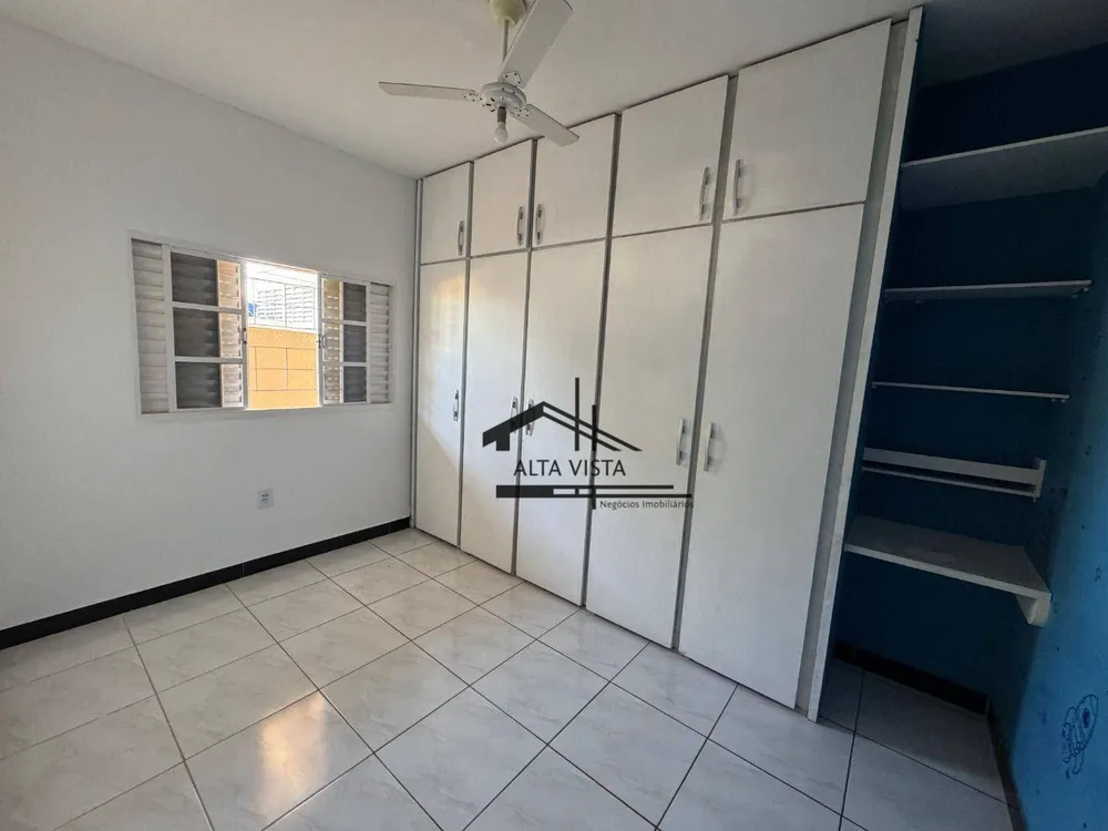 Casa, 3 quartos, 250 m² - Foto 8
